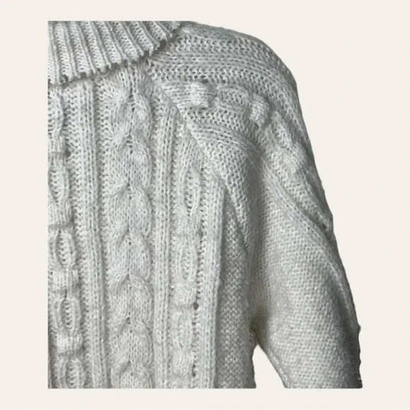 A NEW DAY TURTLE NECK SWEATER LONG SLEEVE CABLE KNITTED SIZE MEDIUM - Picture 10 of 12